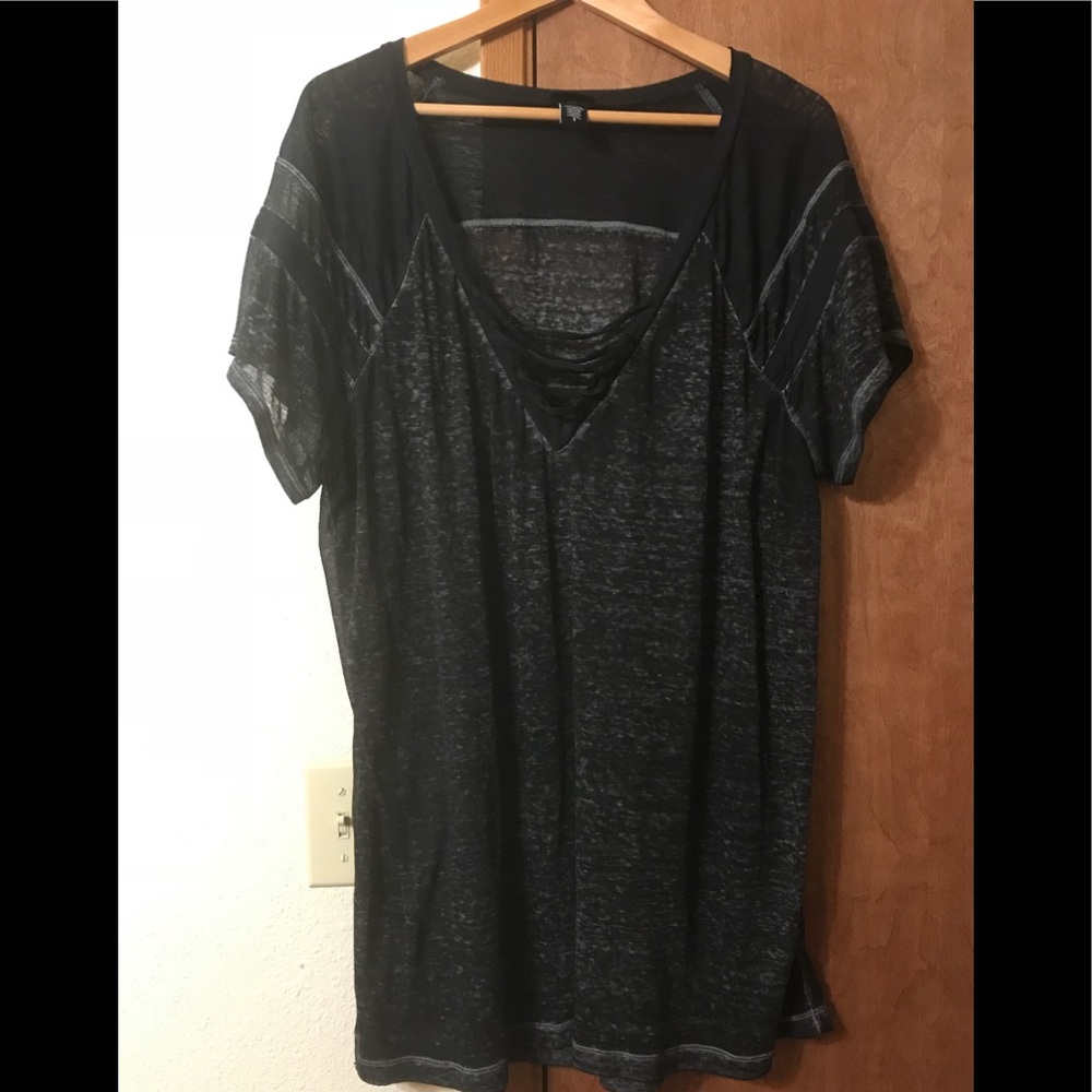 Torrid Sz. 3 Burnout Tee